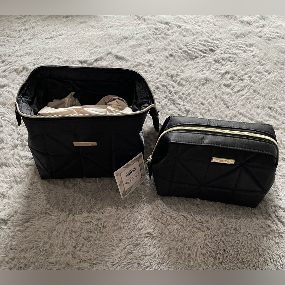 2 Modella Conair cosmetic bag / toiletry bag